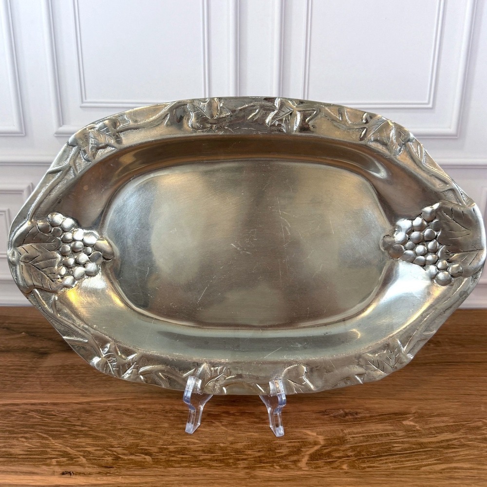 Furo Ceramica Argentina Hammered Metal Small Serving Tray Grape Motif